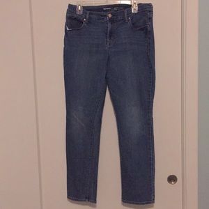 Old Navy Curvy Straight Jeans size 12 Short